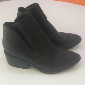 Apt. 9 Ankle Boots